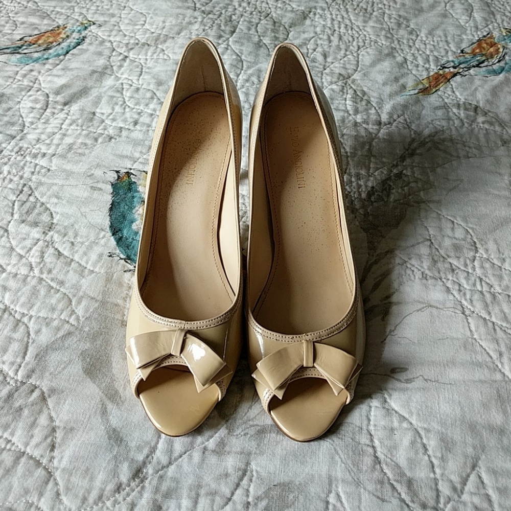 Enzo Angiolini peep toe pumps